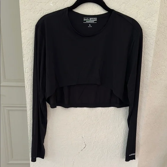 Black Asymmetrical Long Sleeve Crop Tee - Picture 4 of 4